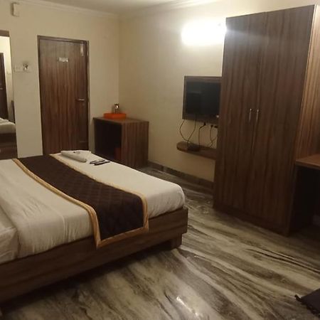 Hotel Raj Meridian, Tambaram Chennai Ngoại thất bức ảnh