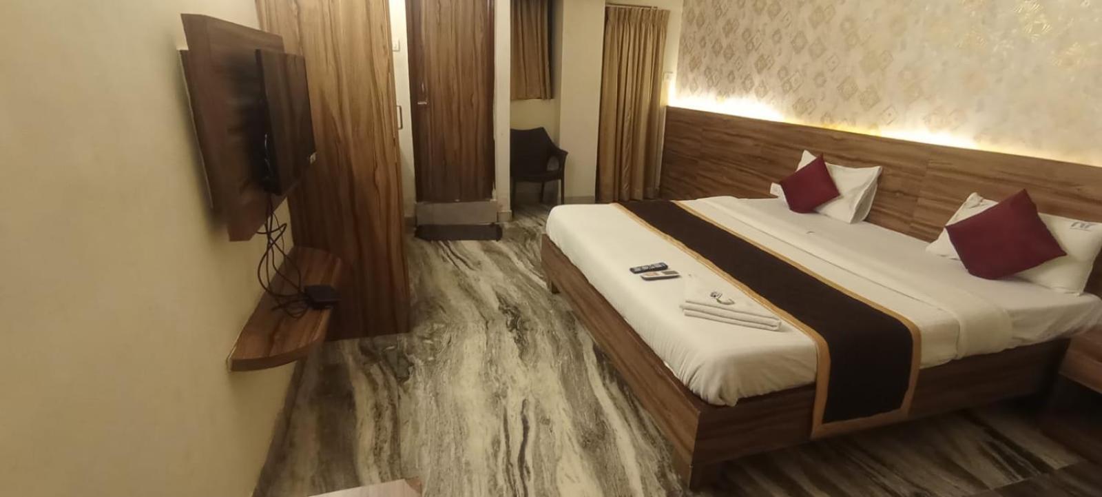 Hotel Raj Meridian, Tambaram Chennai Ngoại thất bức ảnh
