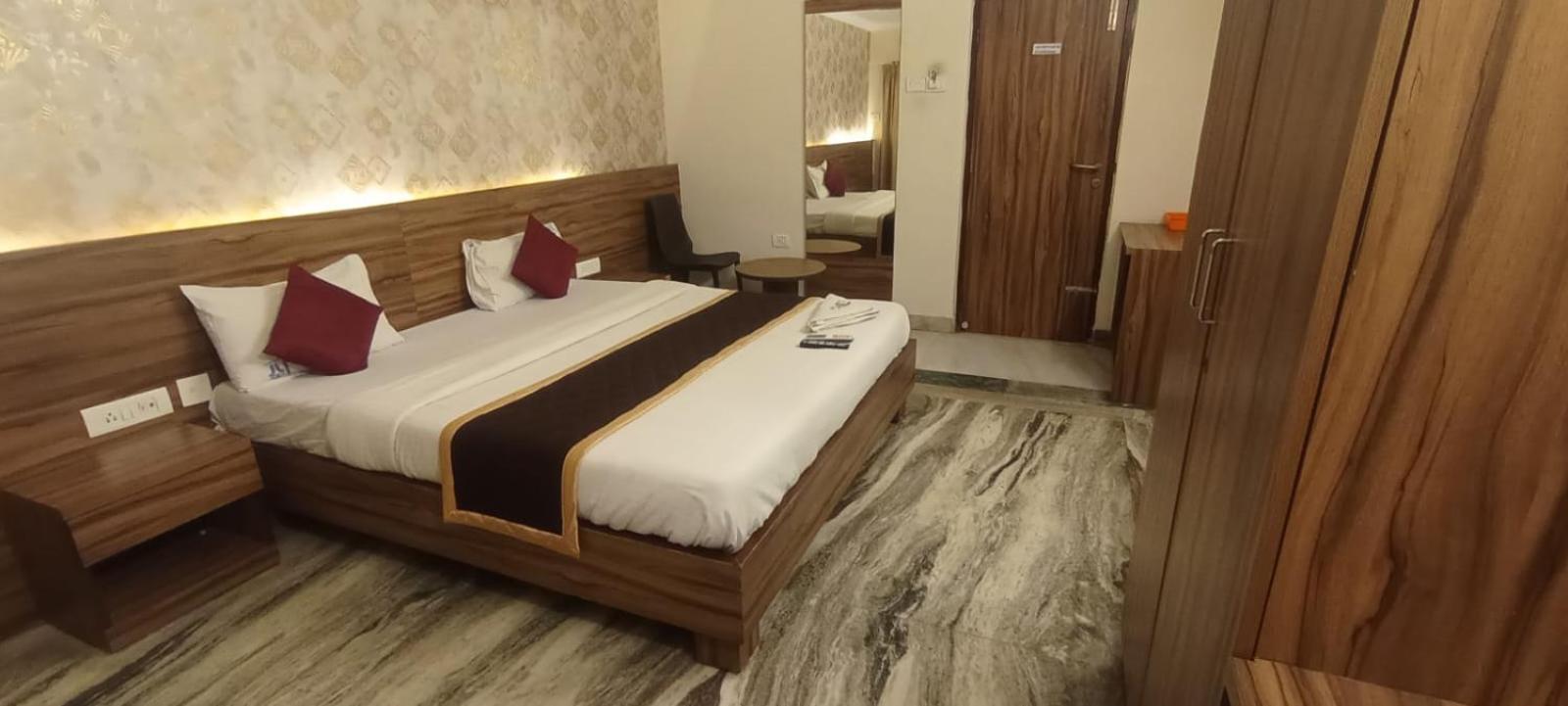 Hotel Raj Meridian, Tambaram Chennai Ngoại thất bức ảnh